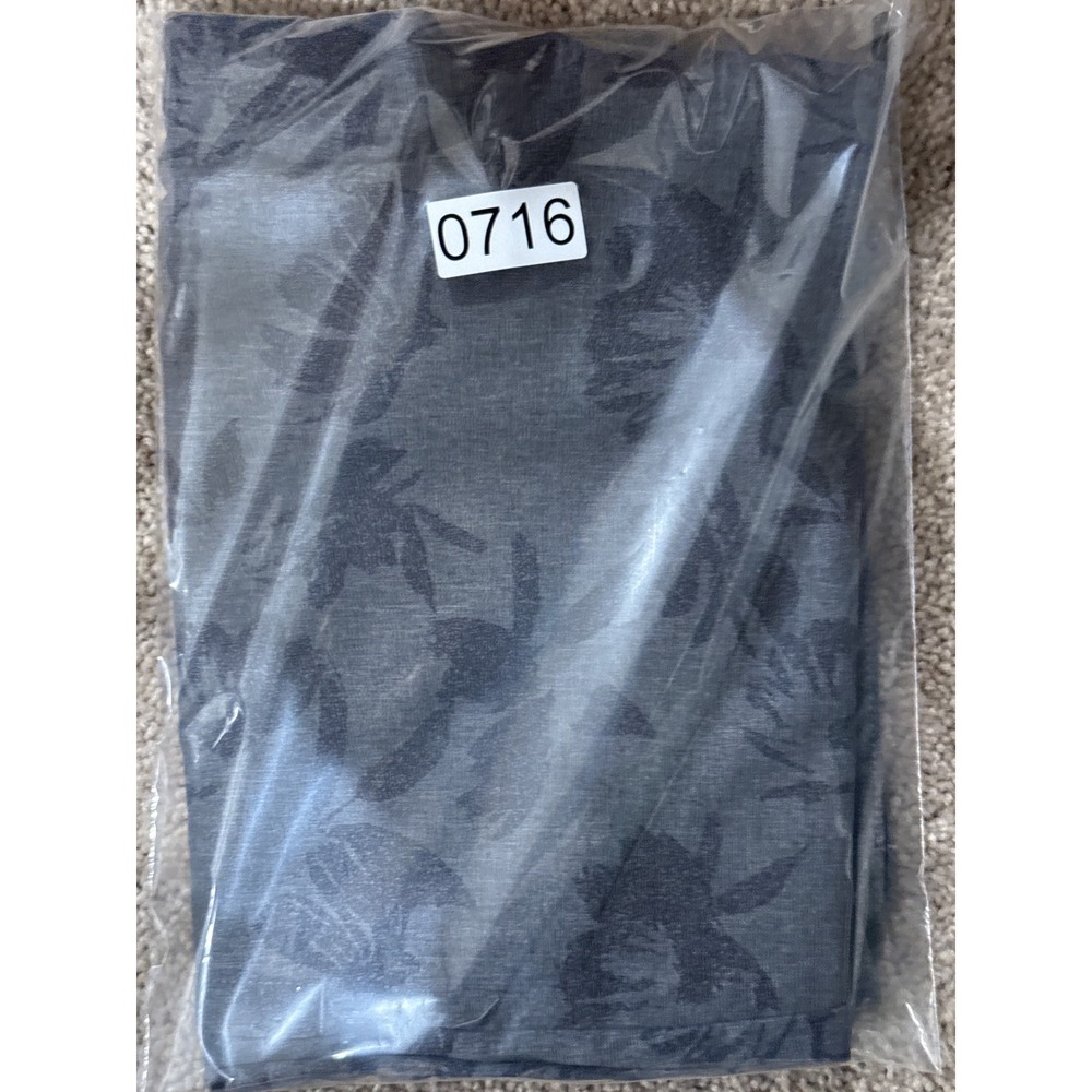 Travis Mathew Mens Floral Print Golf Shorts Size 40 Gray Performance Stretch - Picture 7 of 7